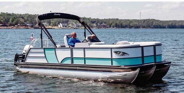 Bentley Elite Admiral Pontoon Boats
